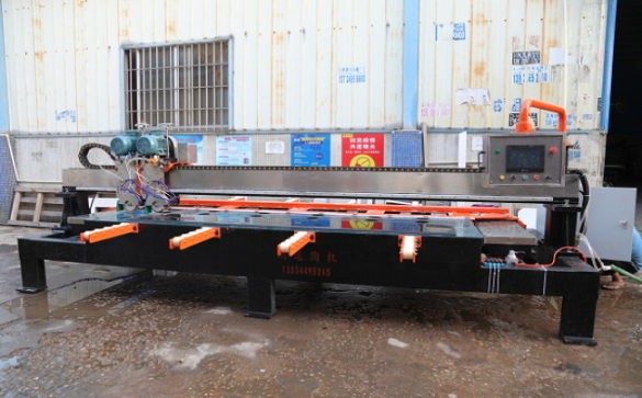 3200型巖板數(shù)控雙刀橋切機(jī)