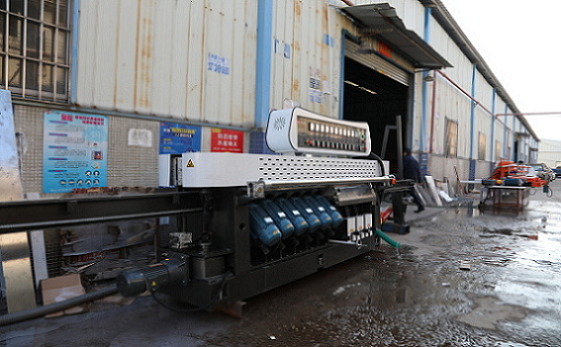 3200型全自動巖板倒角機