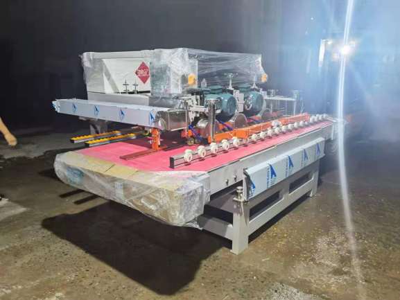 2400型數(shù)控三刀切割機(jī)