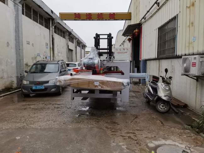 數(shù)控三刀切割機