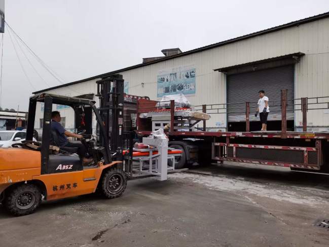 數(shù)控三刀切割機